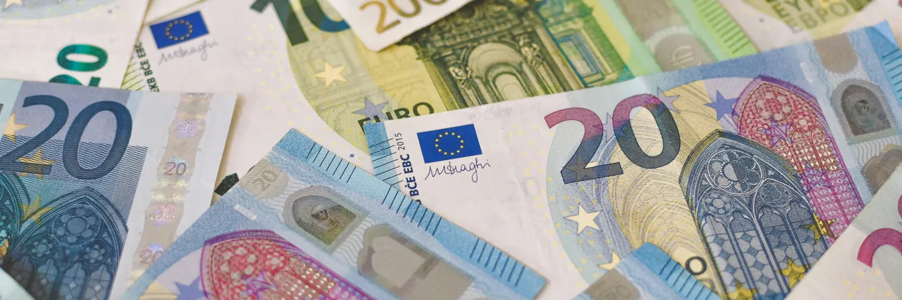 Inkomen van de meeste Nederlanders stijgt sneller dan de vaste lasten