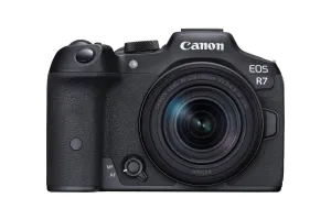 Canon EOS R7 + 18-150mm lens