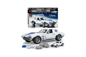 Mattel Brick Shop Hot Wheels Corvette Grand Sport
