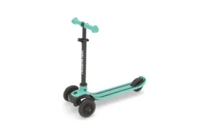 Scotti 3-wieler leun-om-te-sturen step met antislip deck en geïntegreerde rem, verstelbaar in hoogte voor alle leeftijden vanaf 3 jaar.