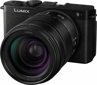 Panasonic Lumix DC-S9 Zwart + 28-200mm f/4-7.1