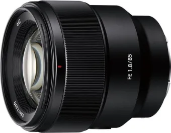 Sony FE 85mm f/1.8 Sony FE 85mm f/1.8