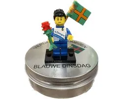 Vierdaagse poppetje blauw in cadeau blikje